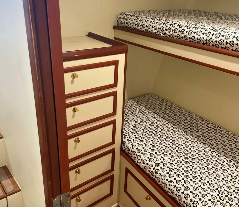 Slide: The Image of Custom Carolina Lydia 57 Sportfish 2001 - 5846784