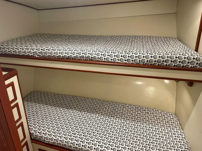 Slide: The Image of Custom Carolina Lydia 57 Sportfish 2001 - 5846785