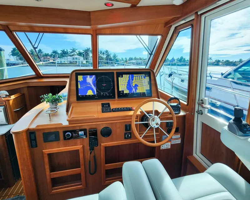 Slide: The Image of Sabre 45 Salon Express 2024 - 5847044