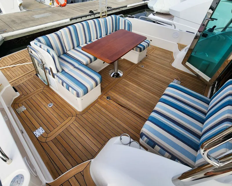 Slide: The Image of Sabre 45 Salon Express 2024 - 5847036