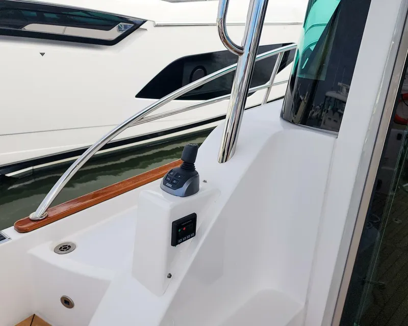 Slide: The Image of Sabre 45 Salon Express 2024 - 5847039