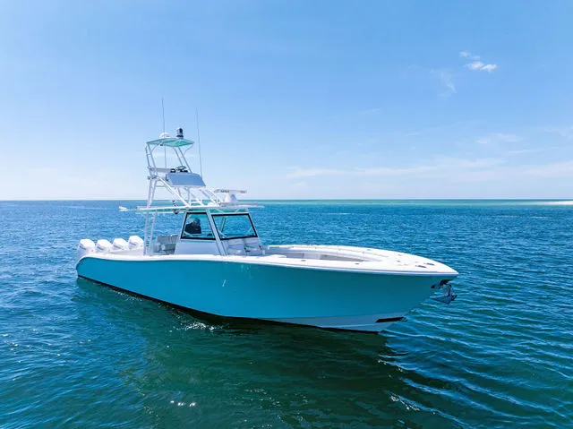 Slide: The Image of Yellowfin 42 Offshore 2017 - 29