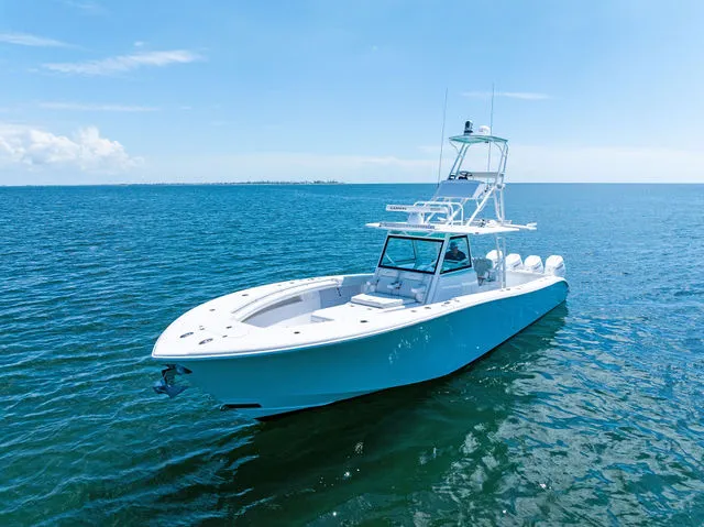 Slide: The Image of Yellowfin 42 Offshore 2017 - 31