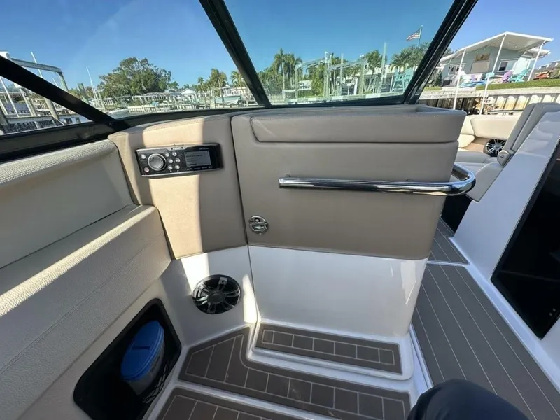 Slide: The Image of Regal 29OBX 2019 - 5848205