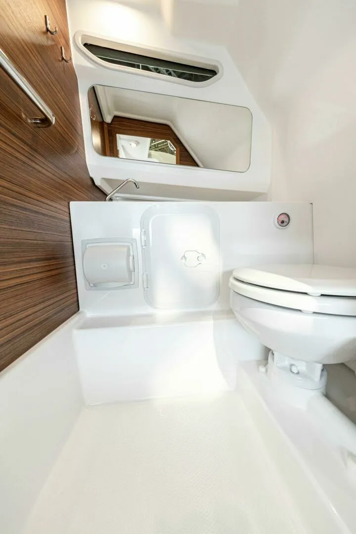 Slide: The Image of Nimbus Tender 8 Head 2026 Nimbus Tender 8 - 7654853