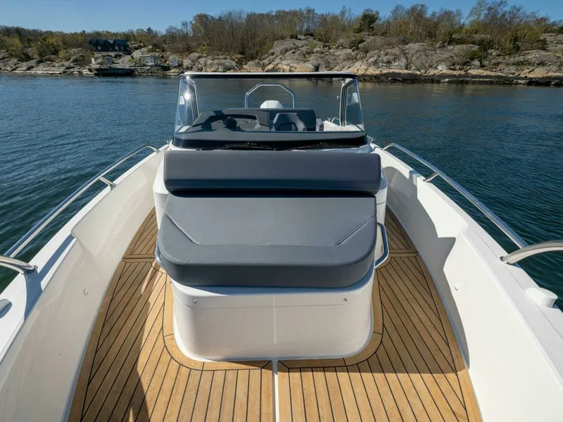 Slide: The Image of Nimbus Tender 8 Forward Seating 2026 Nimbus Tender 8 - 7654858