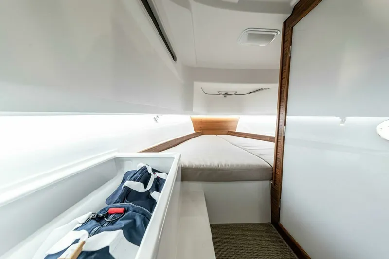 Slide: The Image of Nimbus Tender 8 Cabin 2026 Nimbus Tender 8 - 7654855