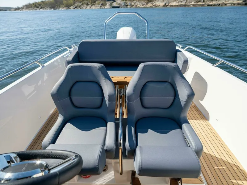 Slide: The Image of Nimbus Tender 8 Helm Seating 2026 Nimbus Tender 8 - 7654861