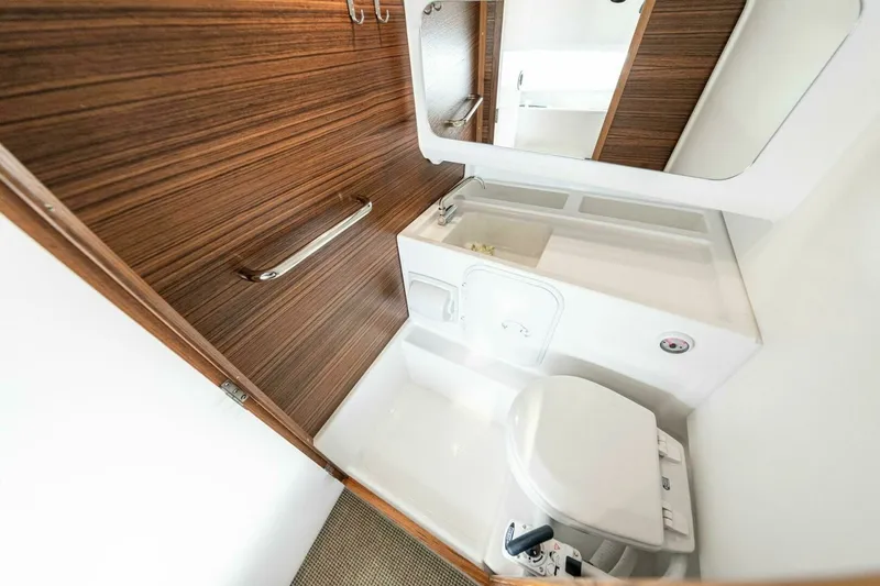 Slide: The Image of Nimbus Tender 8 Head 2026 Nimbus Tender 8 - 7654854