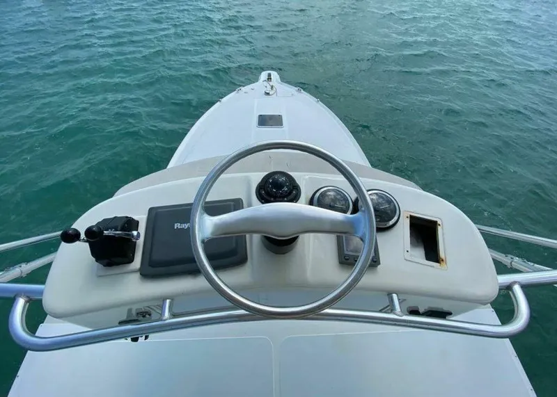 Slide: The Image of Sea Ray 340 Amberjack 2001 - 5847194