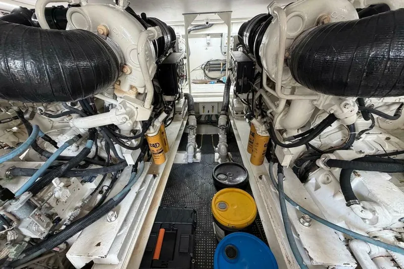 Slide: The Image of Viking 58 Convertible 1999 - 5847268