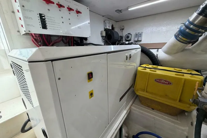 Slide: The Image of Viking 58 Convertible 1999 - 5847272