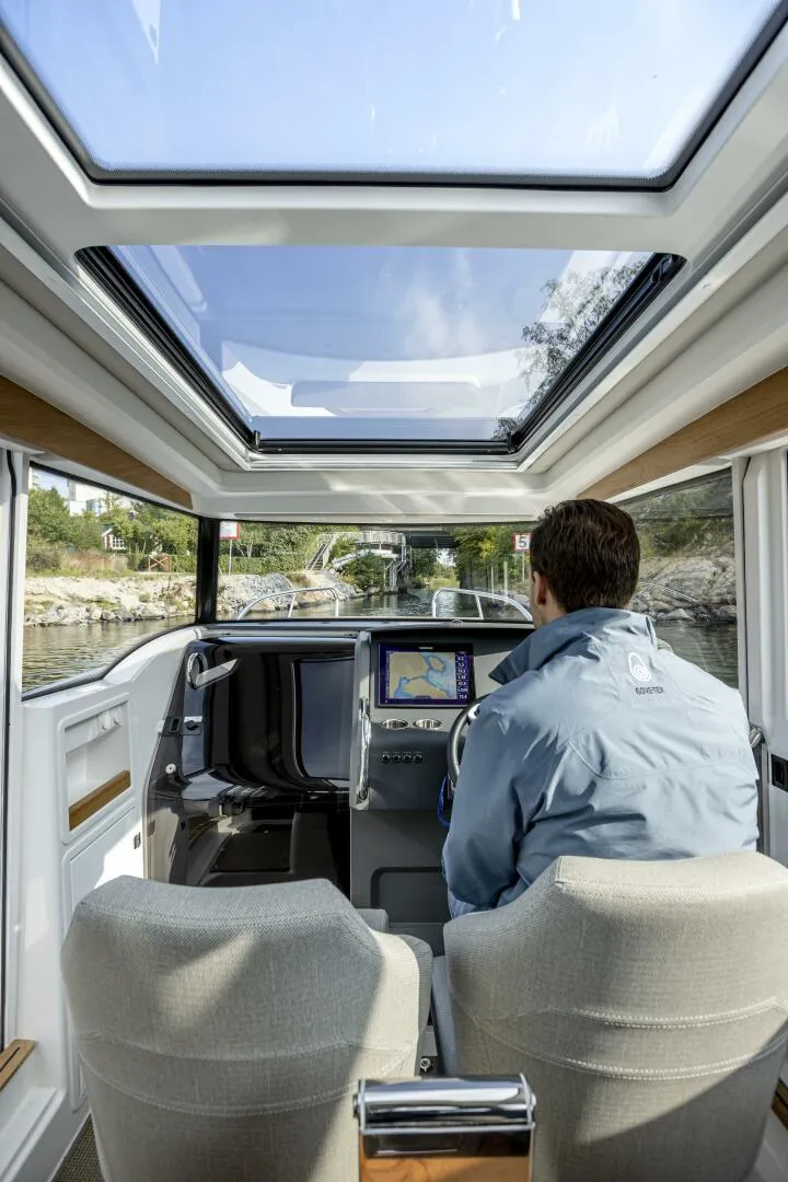 Slide: The Image of Nimbus Commuter 9 2026 - 5847504