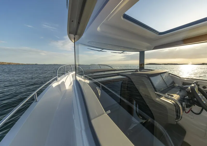 Slide: The Image of Nimbus Commuter 9 2026 - 5847499