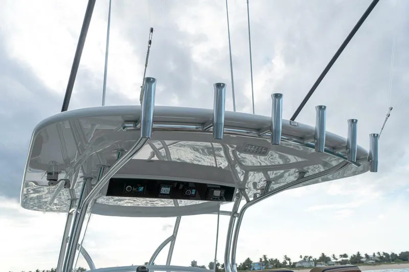 Slide: The Image of Valhalla Boatworks V-41 2026 - 5905838