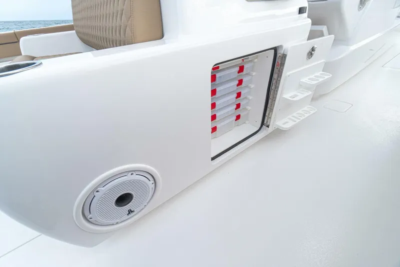 Slide: The Image of Valhalla Boatworks V-41 2026 - 5905844