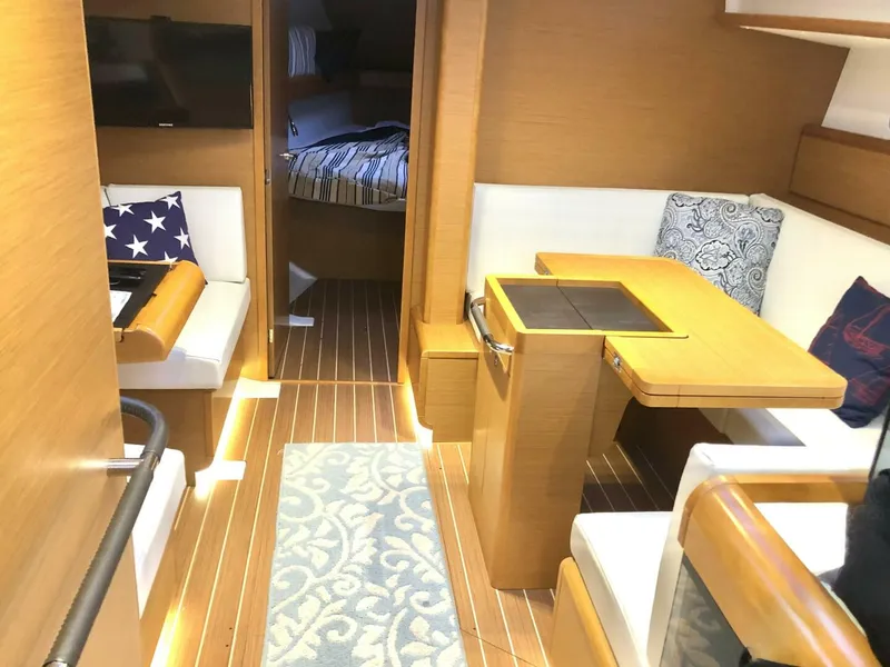 Slide: The Image of Jeanneau 409 2015 - 5852916