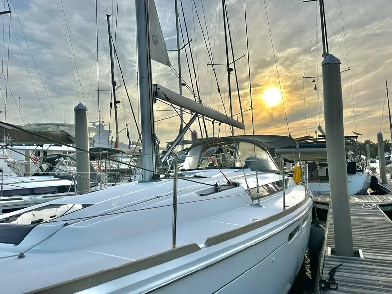 Slide: The Image of Jeanneau 409 2015 - 5852929