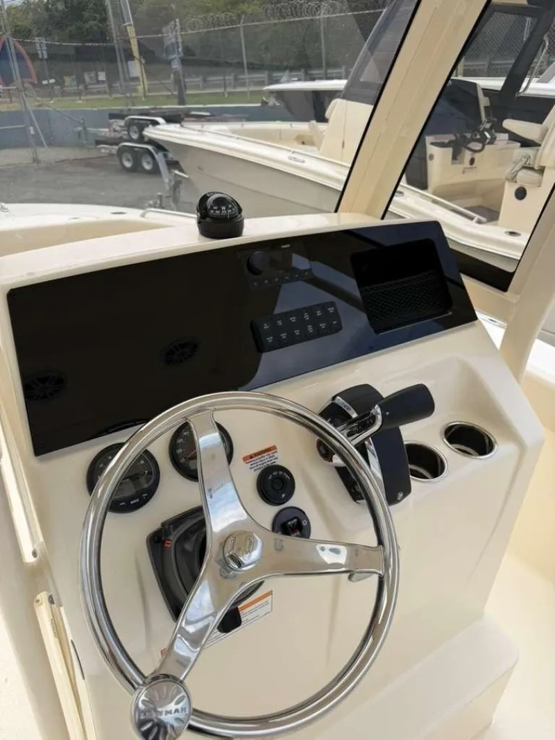 Slide: The Image of Scout 220 XSF 2027 - 8509920