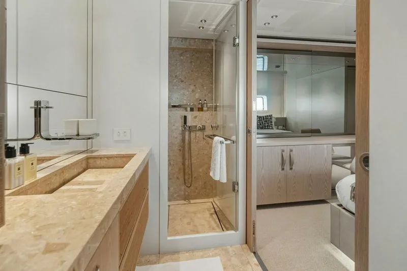 Slide: The Image of Sanlorenzo SD118 2023 - 5877030