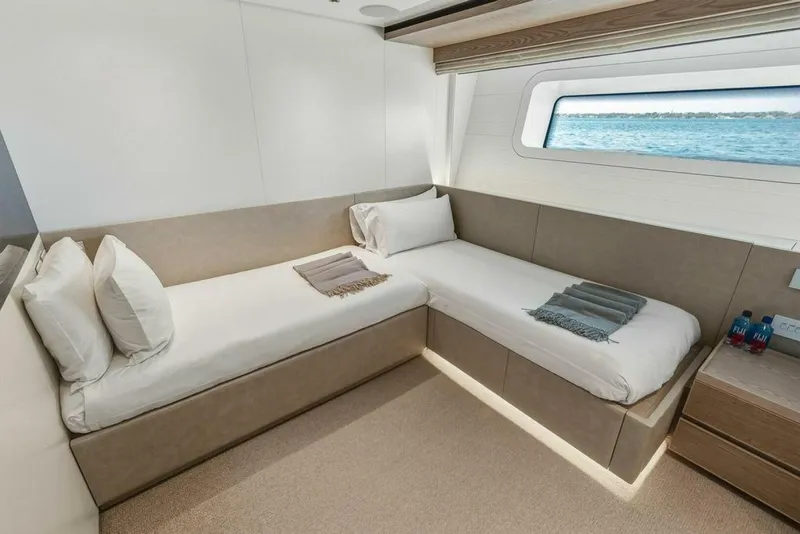 Slide: The Image of Sanlorenzo SD118 2023 - 5877039