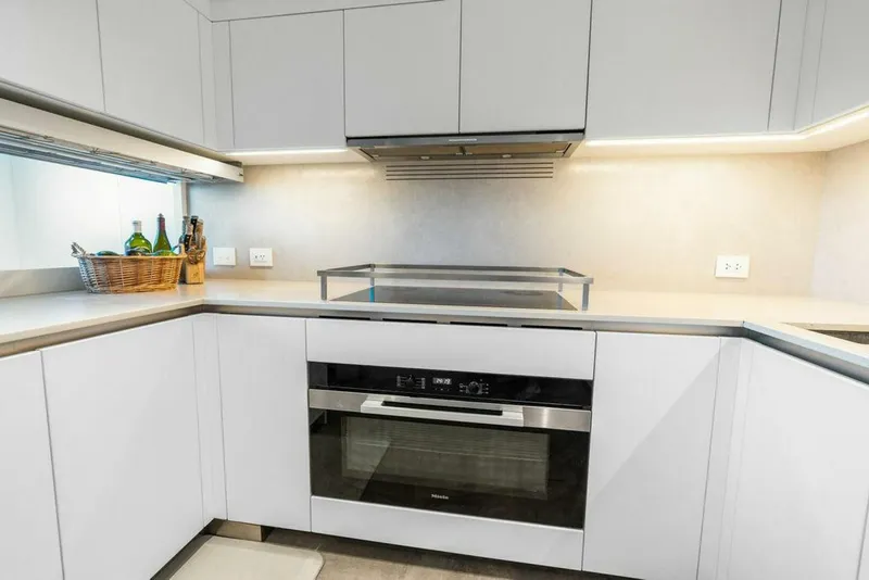 Slide: The Image of Sanlorenzo SD118 2023 - 5877116