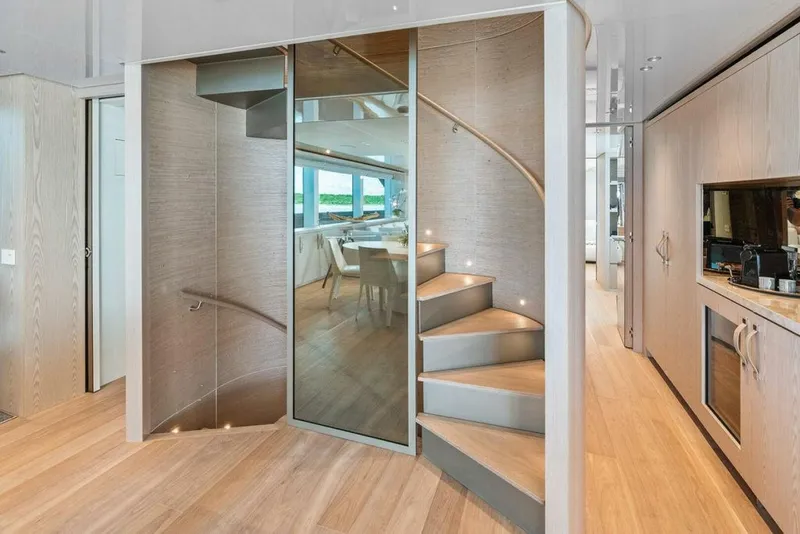 Slide: The Image of Sanlorenzo SD118 2023 - 5876962