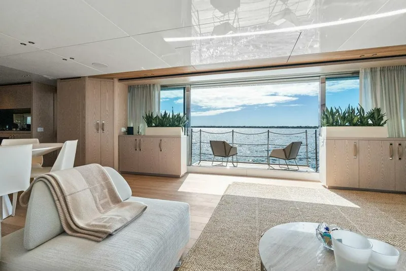 Slide: The Image of Sanlorenzo SD118 2023 - 5876957