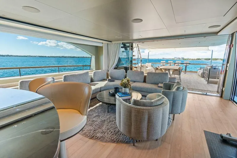 Slide: The Image of Sanlorenzo SD118 2023 - 5876988