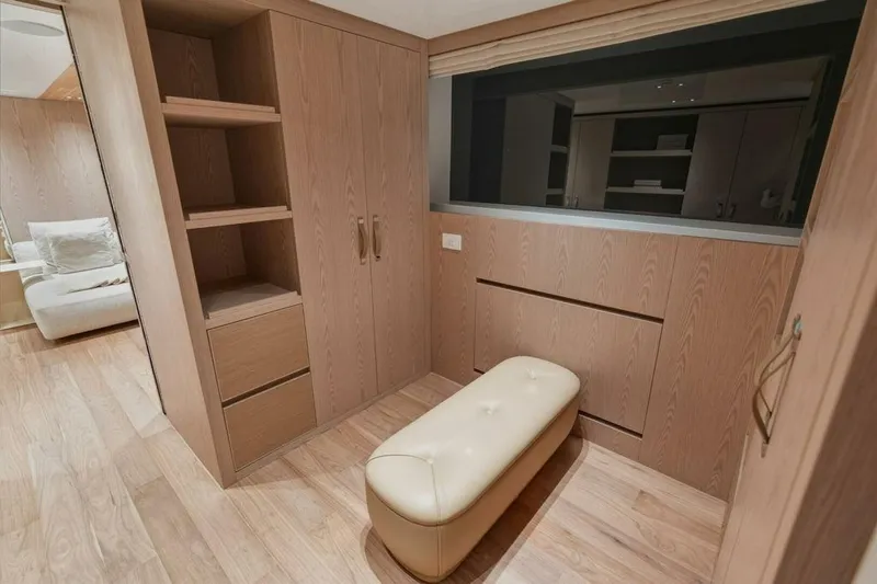 Slide: The Image of Sanlorenzo SD118 2023 - 5877012