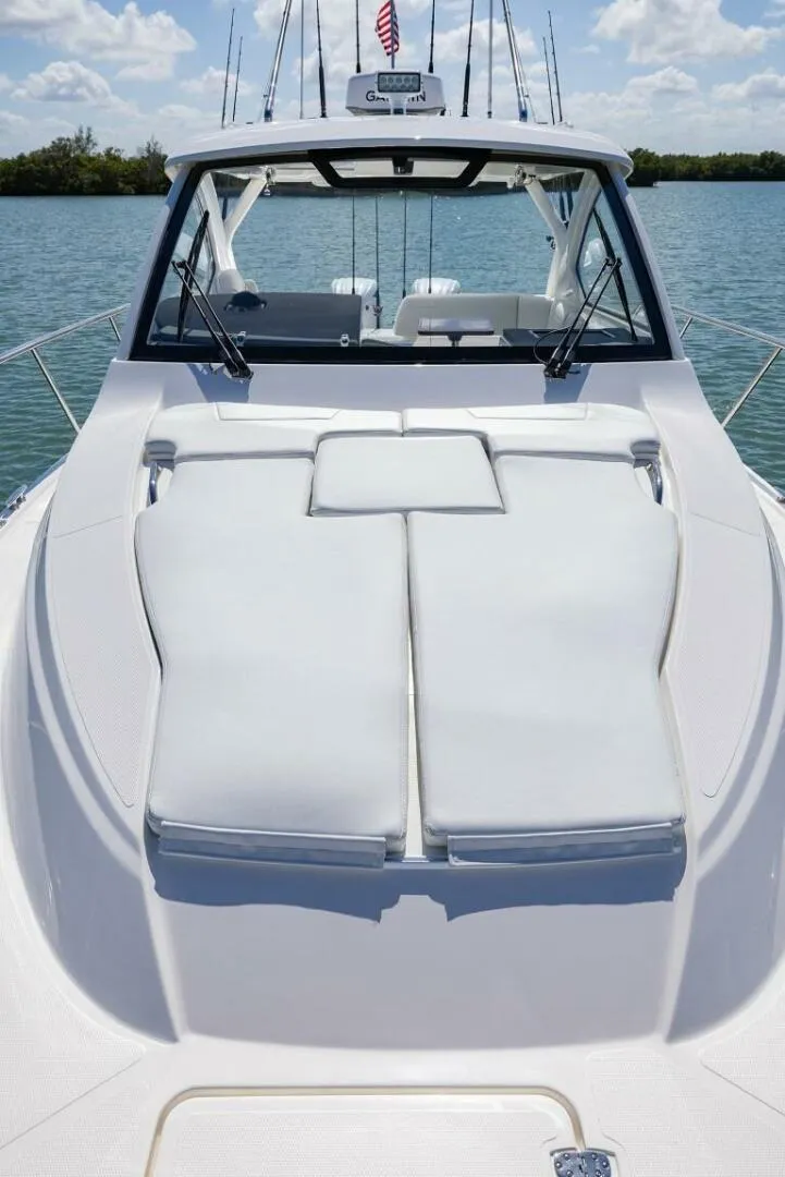 Slide: The Image of Pursuit 32 2026 - 5848272