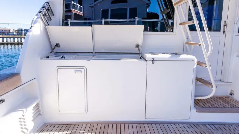 Slide: The Image of Ocean Yachts 48 Super Sport 1998 - 5848384