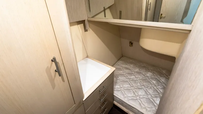 Slide: The Image of Ocean Yachts 48 Super Sport 1998 - 5848406