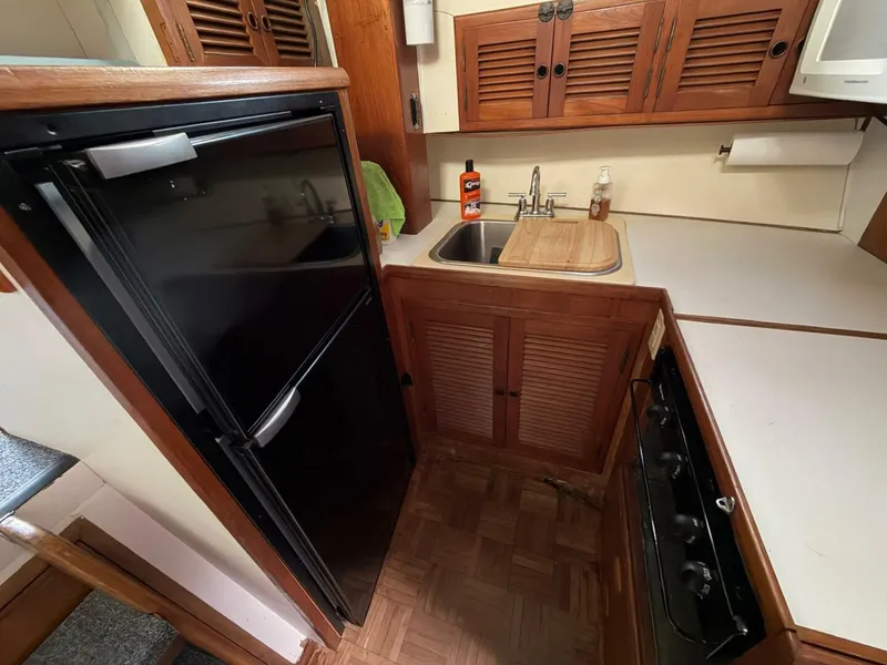 Slide: The Image of Golden Star Trawler 1984 - 5848701