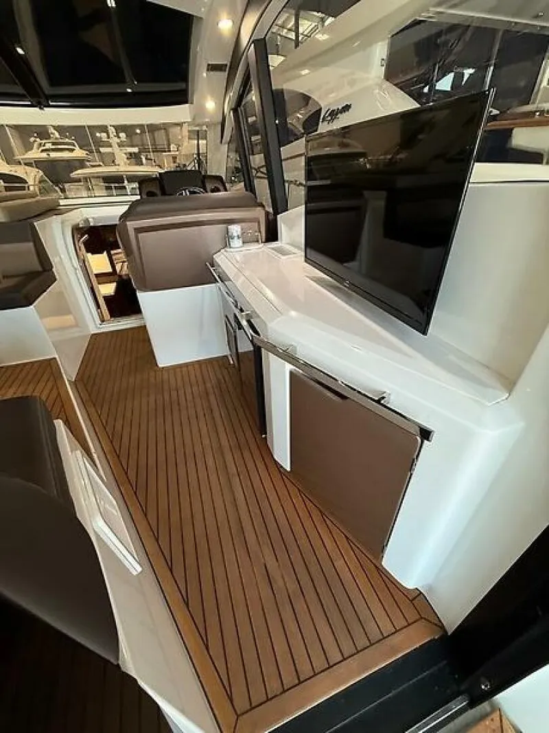 Slide: The Image of Galeon 485 HTS 2019 - 5848741