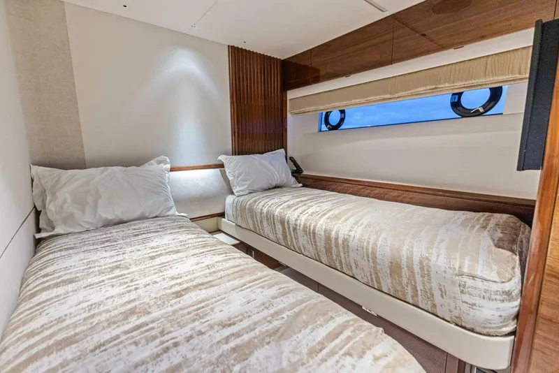 Slide: The Image of Princess X80 2024 - 5849136