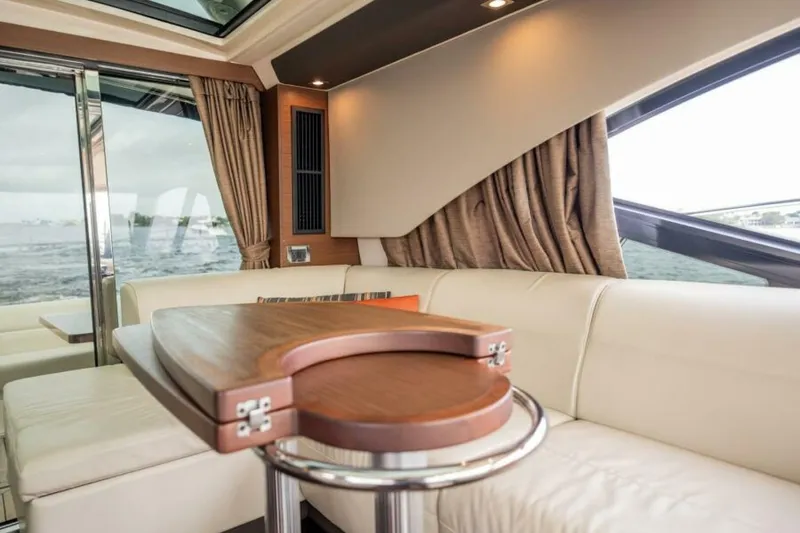 Slide: The Image of Sea Ray 510 Sundancer 2015 - 5849330