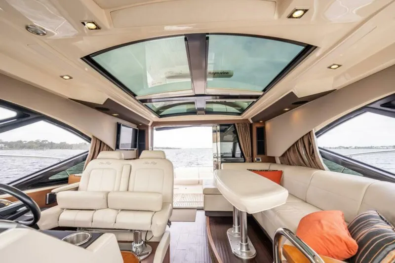 Slide: The Image of Sea Ray 510 Sundancer 2015 - 5849334