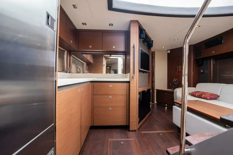Slide: The Image of Sea Ray 510 Sundancer 2015 - 5849356