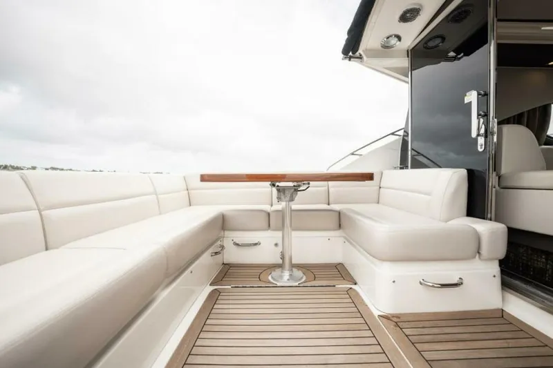 Slide: The Image of Sea Ray 510 Sundancer 2015 - 5849366