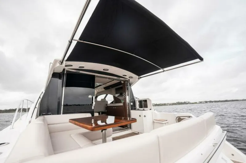 Slide: The Image of Sea Ray 510 Sundancer 2015 - 5849370