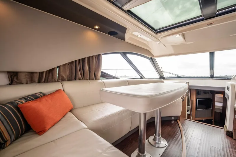 Slide: The Image of Sea Ray 510 Sundancer 2015 - 5849397