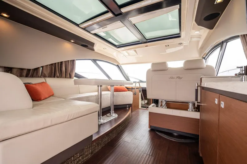 Slide: The Image of Sea Ray 510 Sundancer 2015 - 5849399