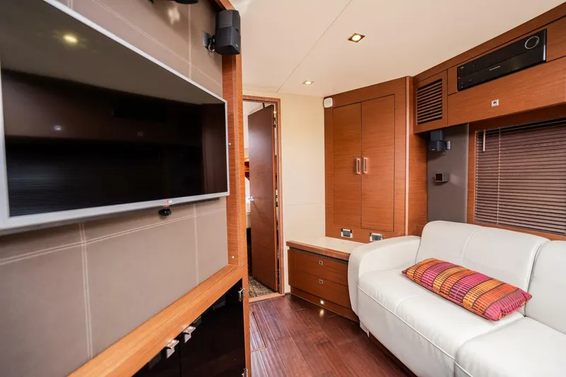 Slide: The Image of Sea Ray 510 Sundancer 2015 - 5849412