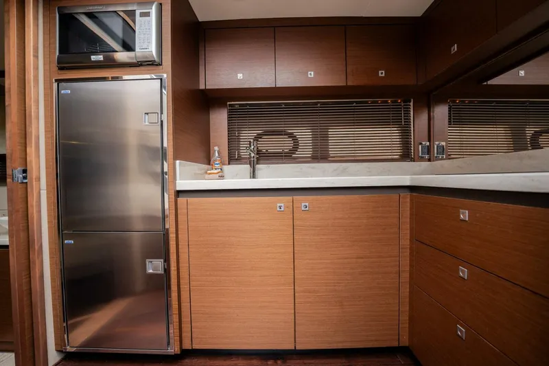Slide: The Image of Sea Ray 510 Sundancer 2015 - 5849414