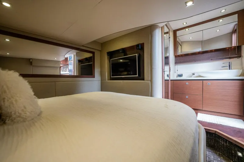 Slide: The Image of Sea Ray 510 Sundancer 2015 - 5849419