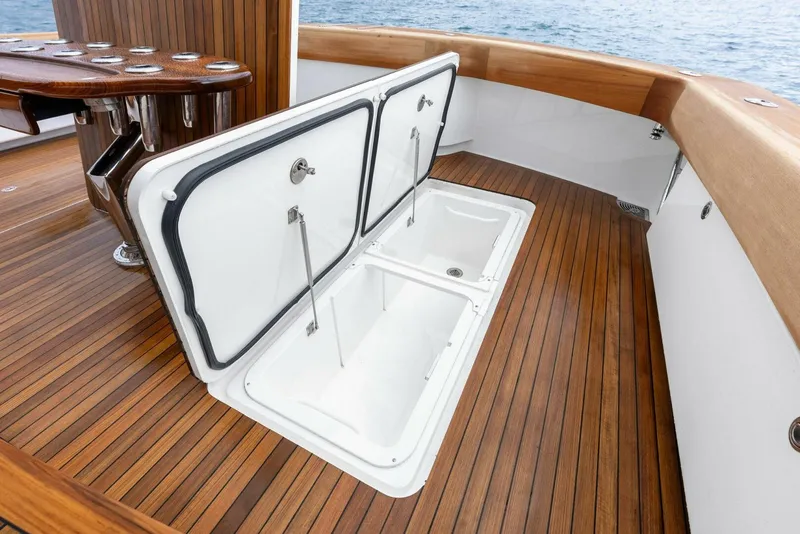 Slide: The Image of 2022 Viking 68 Enclosed Bridge- PIPE DREAM- Cockpit - 5922381