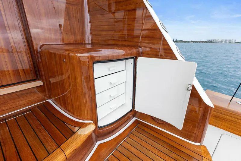 Slide: The Image of 2022 Viking 68 Enclosed Bridge- PIPE DREAM- Cockpit - 5922394