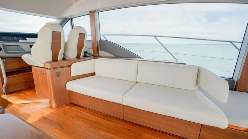 Slide: The Image of Princess F55 2022 - 5850003