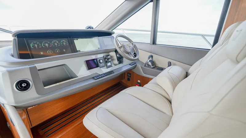 Slide: The Image of Princess F55 2022 - 5850004